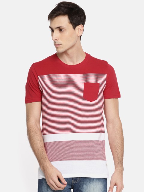

Indian Terrain Men Red Striped Round Neck T-shirt