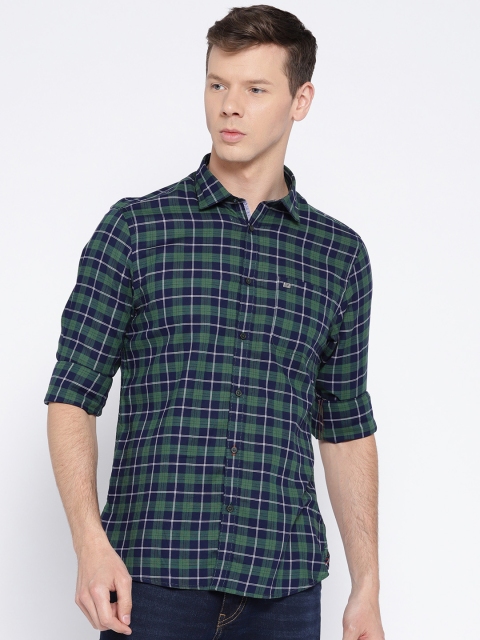

Blackberrys Men Navy Blue & Green Slim Fit Checked Casual Shirt