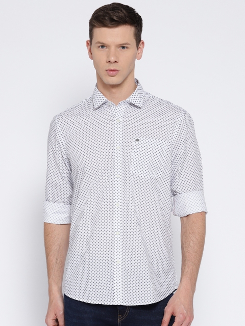 

Blackberrys Men White & Navy Blue Slim Fit Printed Casual Shirt