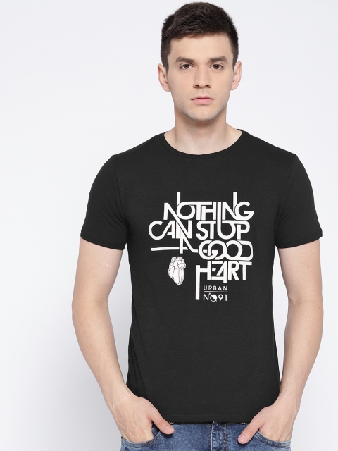 

Blackberrys Men Black Printed Round Neck T-shirt