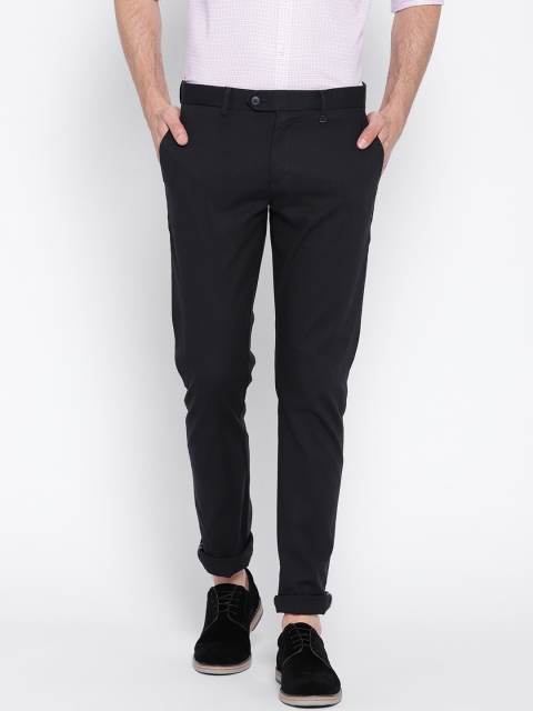 

Blackberrys Men Navy Blue Solid Sharp Fit Regular Trousers