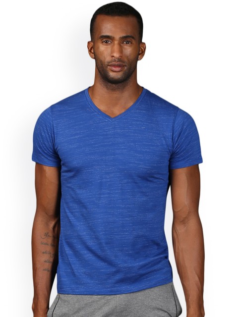 

MKH Men Blue Solid V-Neck T-shirt