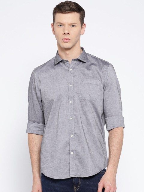 

Blackberrys Men Grey Slim Fit Solid Casual Shirt