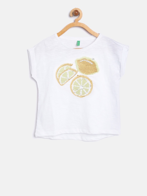 

United Colors of Benetton Girls White Solid Embellished Round Neck Pure Cotton T-shirt