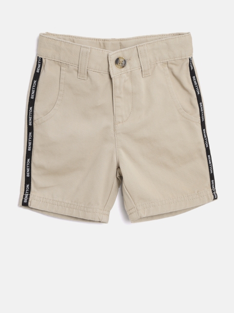 

United Colors of Benetton Boys Beige Solid Regular Fit Shorts