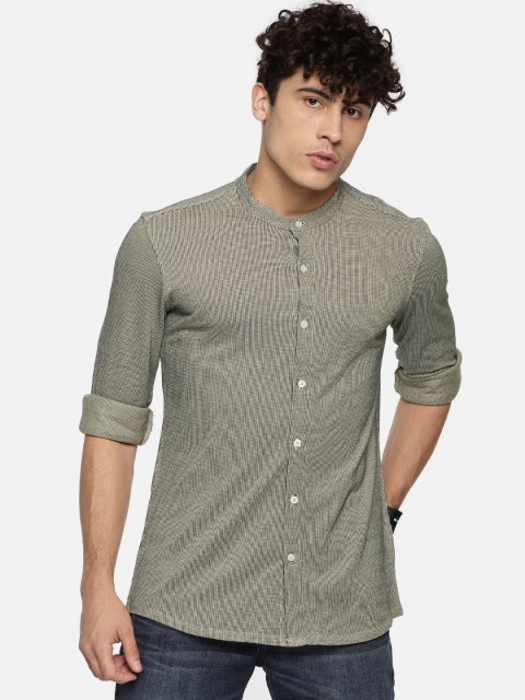 

Lee Cooper Men Mustard & Black Regular Fit Self Design Casual Shirt
