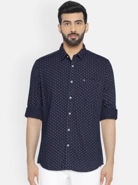 

Lee Cooper Men Blue Contemporary Regular Fit Printed Casual Shirt