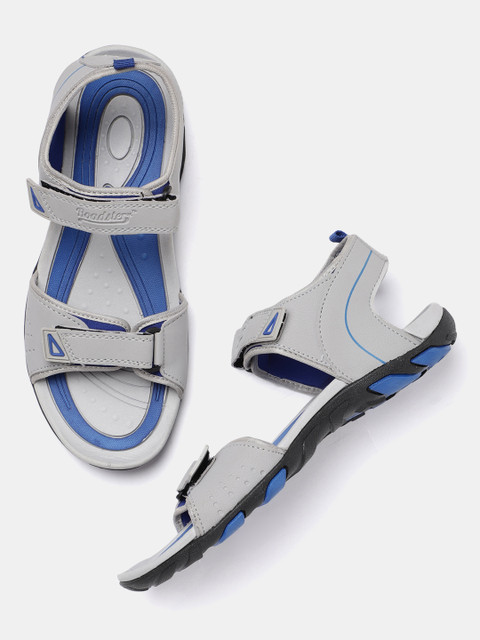 

Roadster Men Grey & Blue Sports Sandals