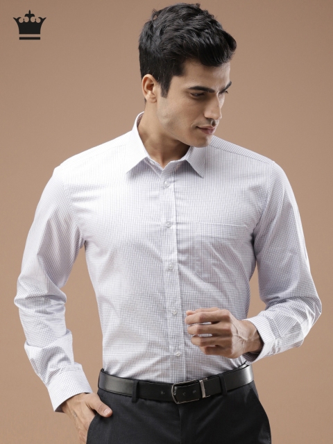 

Louis Philippe Men White Slim Fit Solid Formal Shirt