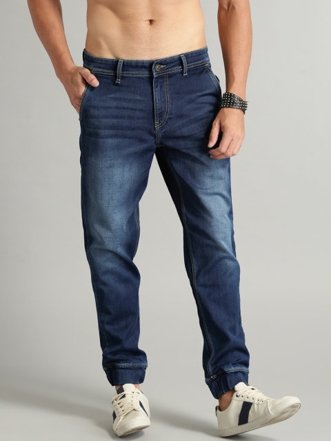 

Roadster Men Blue Carrot Fit Mid-Rise Clean Look Stretchable Jogger Jeans
