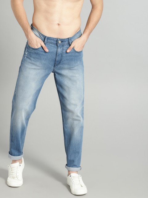

Roadster Men Blue Carrot Regular Fit Mid-Rise Low Distress Stretchable Jeans