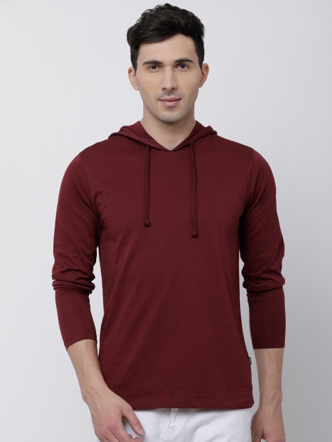 

HIGHLANDER Men Maroon Solid Hooded T-shirt