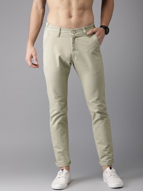 

HERE&NOW Men Green Slim Fit Solid Chinos