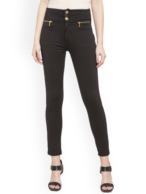 

Globus Women Black Solid Jeggings