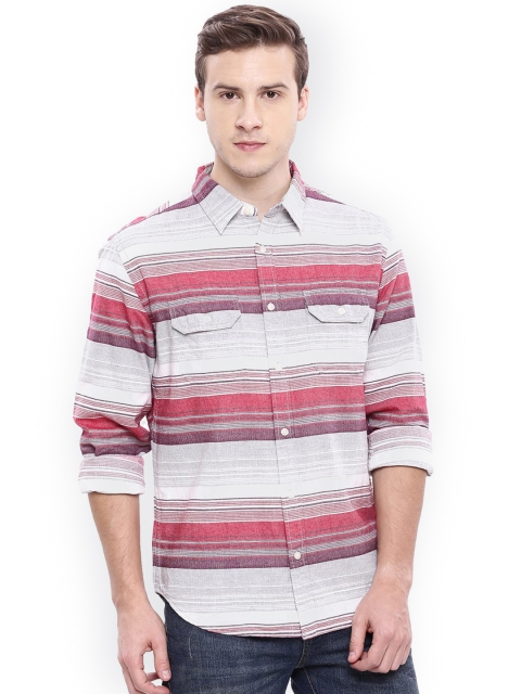 

Aeropostale Men White & Red Regular Fit Striped Casual Shirt