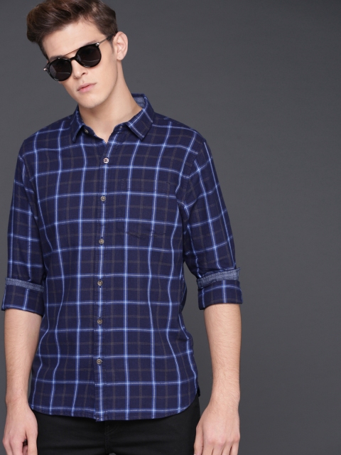 

WROGN Men Blue Smart Regular Fit Checked Casual Shirt
