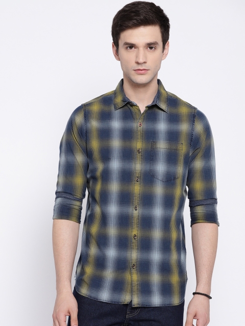 

WROGN Men Navy Blue & Olive Green Slim Fit Checked Casual Shirt