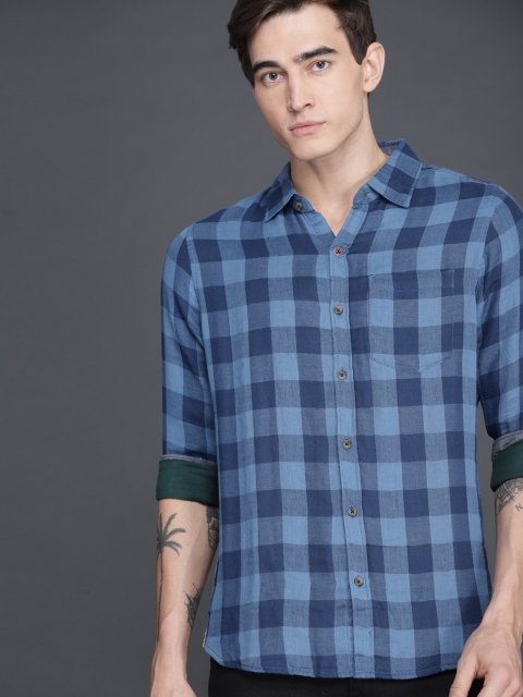 

WROGN Men Blue Slim Fit Checked Casual Shirt