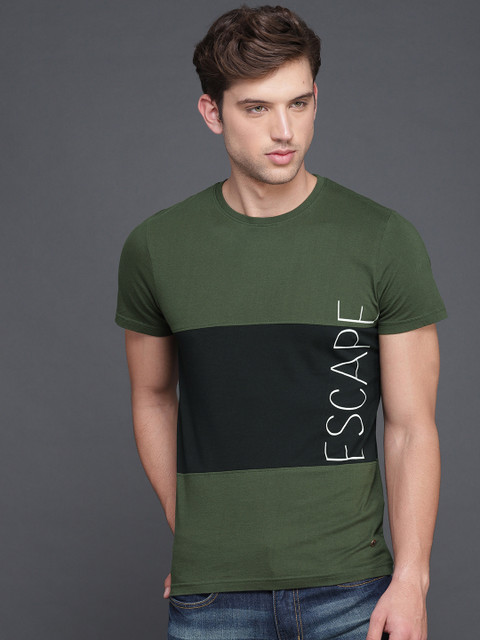 

WROGN Men Olive Green Colourblocked Round Neck T-shirt