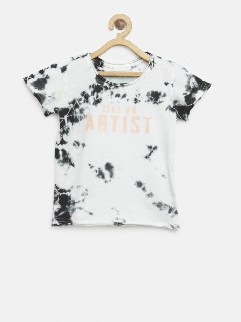 

Gini and Jony Boys White Printed Round Neck T-shirt