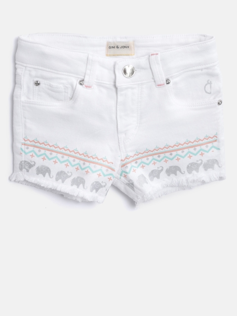 

Gini and Jony Girls White Printed Detail Regular Fit Hot Pants