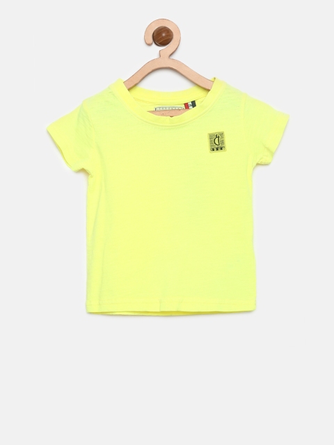 

Gini and Jony Boys Yellow Solid Round Neck T-shirt