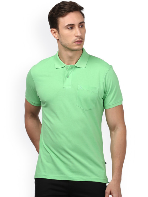 

Parx Men Green Solid Polo Collar T-shirt