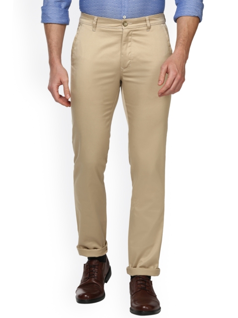 

Parx Men Beige Tapered Fit Solid Chinos