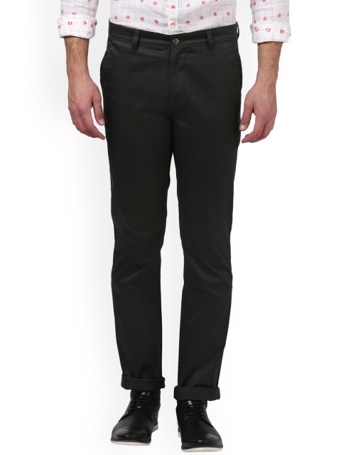 

Parx Men Olive Tapered Fit Solid Regular Trousers