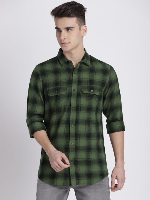 

Splash Men Olive Green & Black Slim Fit Checked Casual Shirt