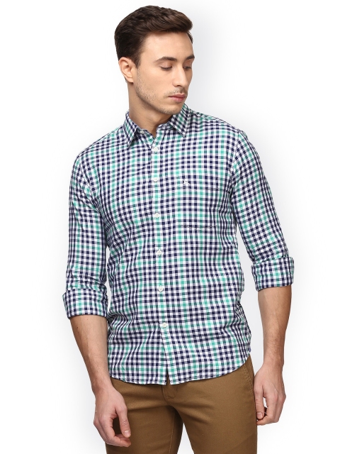 

Parx Men Green & White Slim Fit Checked Casual Shirt