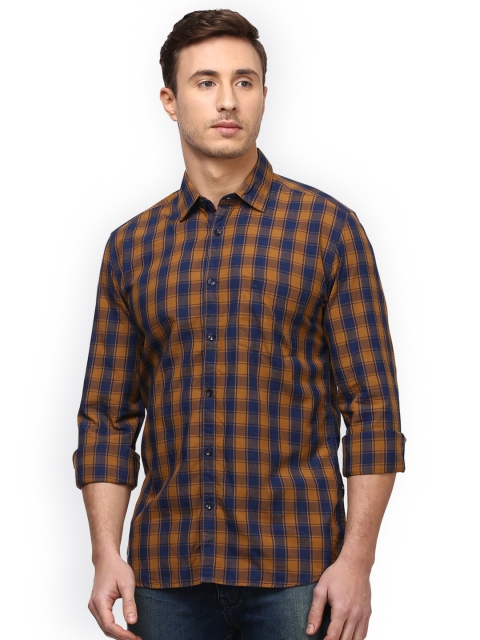 

Parx Men Brown & Navy Blue Slim Fit Checked Casual Cotton Shirt