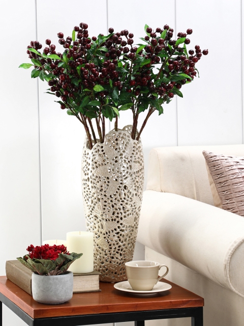 

Pure Home and Living Cream-Coloured Decorative Vase