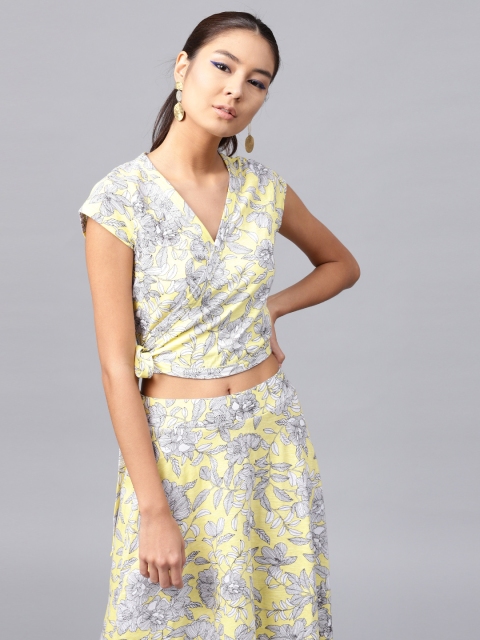 

SASSAFRAS Women Yellow & White Printed Crop Wrap Pure Cotton Top