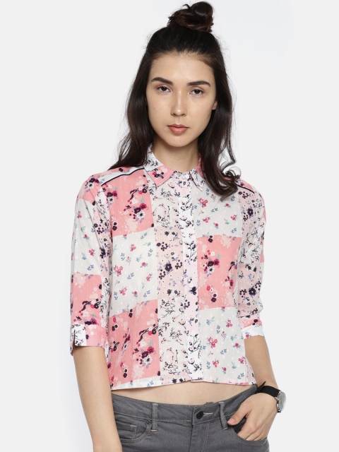 

People Women Pink & White Regular Fit Printed Casual Shirt