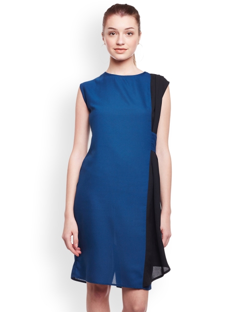 

Oxolloxo Women Blue Colourblocked Sheath Dress