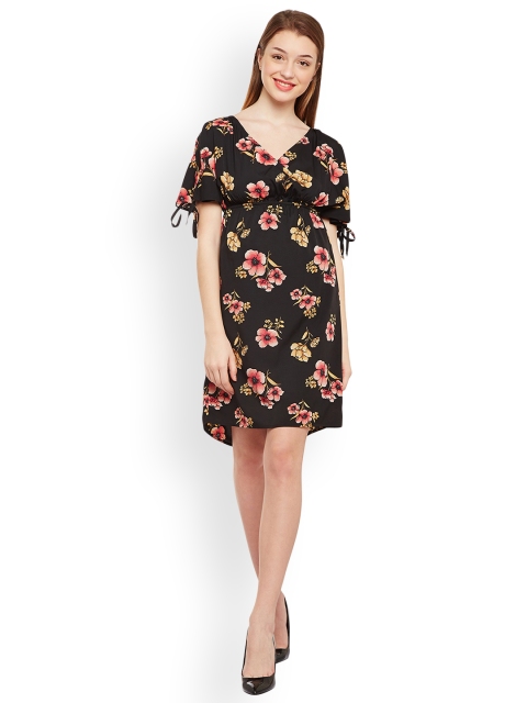 

Oxolloxo Women Black Printed Empire Dress