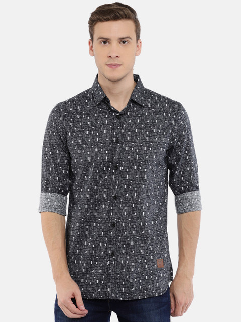 

CAMLA Men Black Regular Fit Geometric Printed Casual Shirt