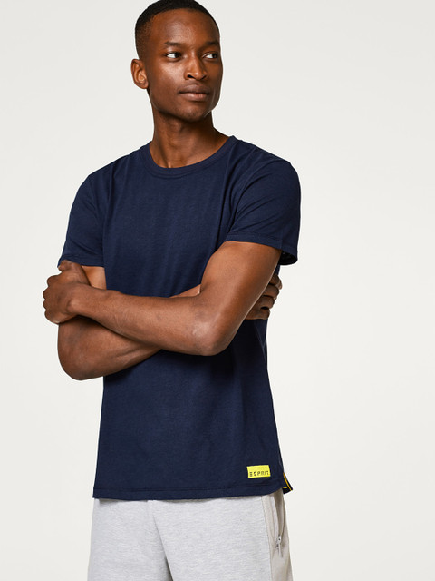 

ESPRIT Men Navy Blue Solid Round Neck T-shirt