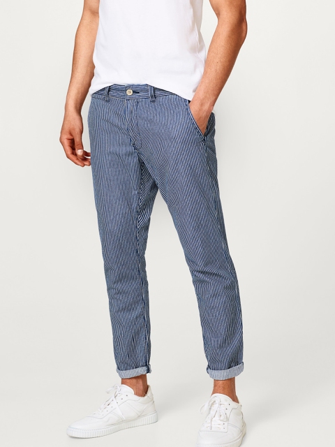 

ESPRIT Men Navy & White Slim Fit Striped Trousers, Navy blue