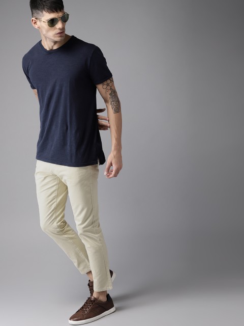 

HERE&NOW Men Beige Slim Fit Solid Cropped Chinos