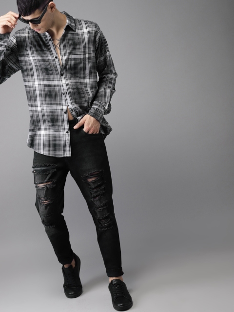 

Moda Rapido Men Grey & Black Regular Fit Checked Casual Shirt