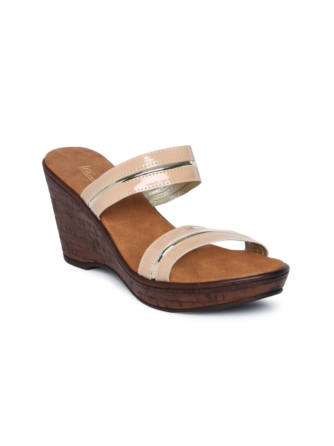 

Inc 5 Women Beige Solid Wedges