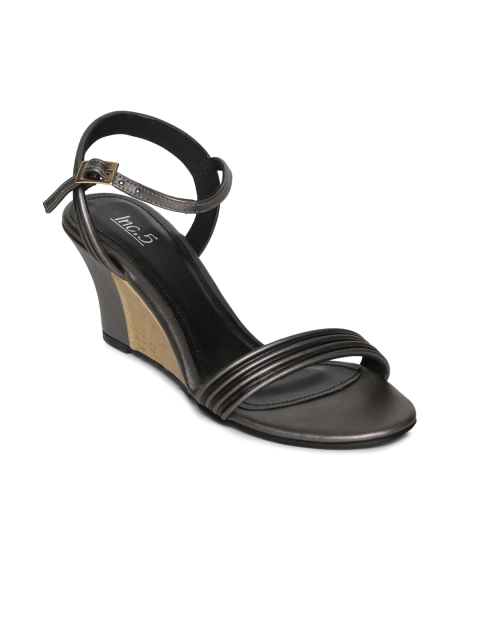 

Inc 5 Women Black Solid Sandals