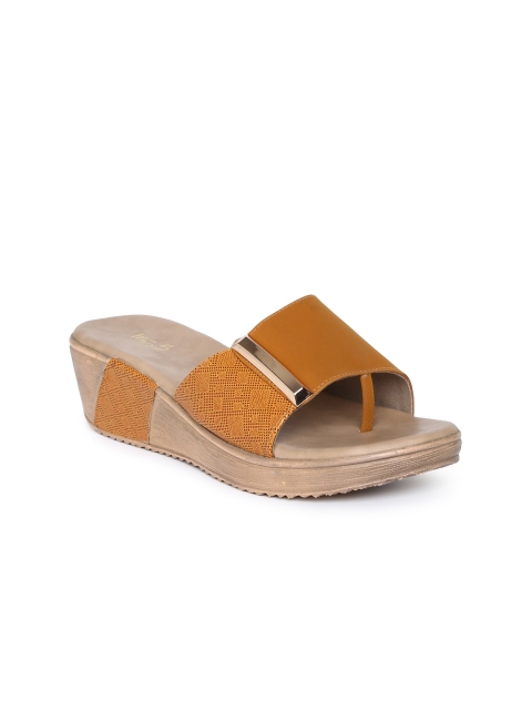 

Inc 5 Women Tan Solid Sandals