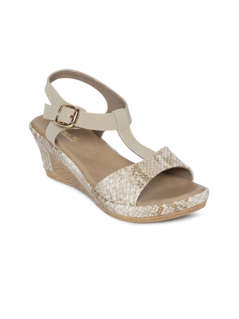 

Inc 5 Women Beige Solid Sandals