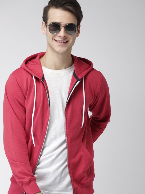 

Mast & Harbour Men Red Solid Hooded Sweatshirt