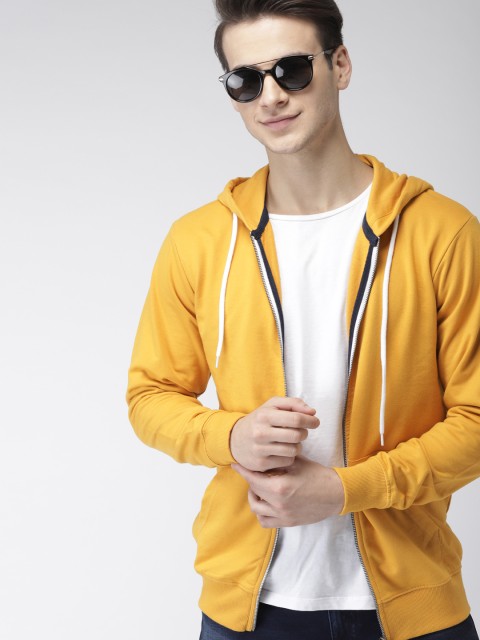 

Mast & Harbour Men Yellow Solid Hooded Sweatshirt