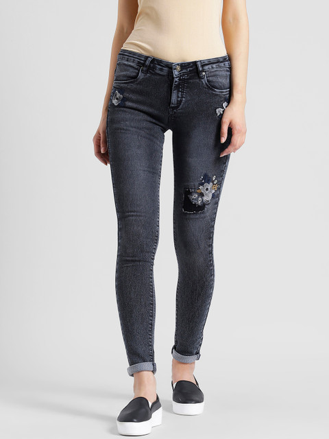 

Devis Women Grey Mid-Rise Stretchable Jeans