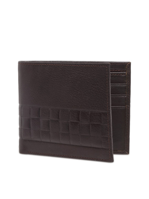 

Teakwood Leathers Men Brown Textured Two Fold Leather Wallet
